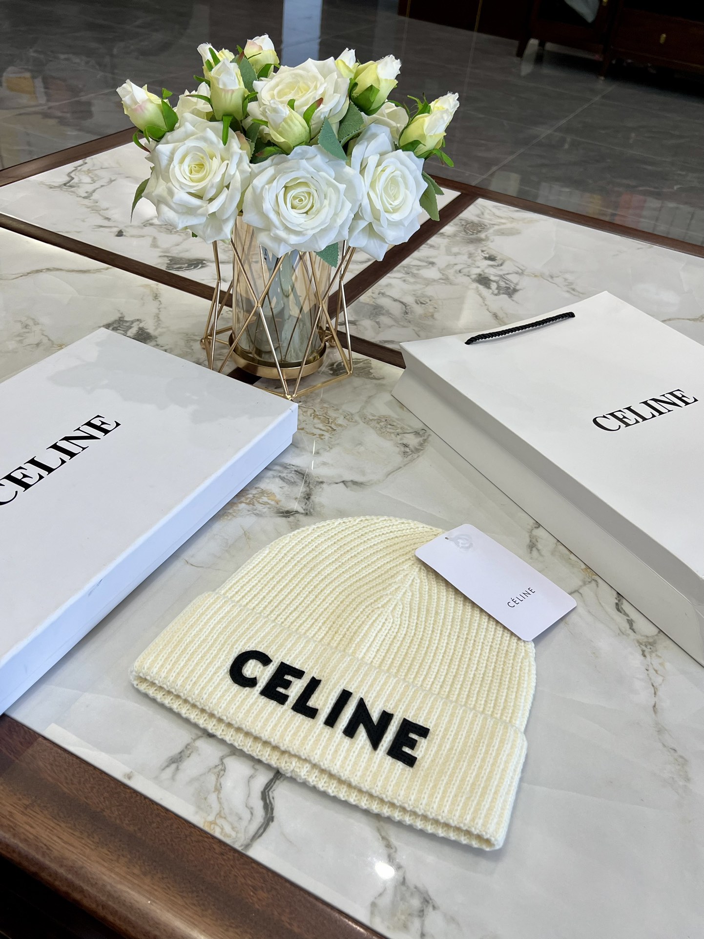 celine hat model 04